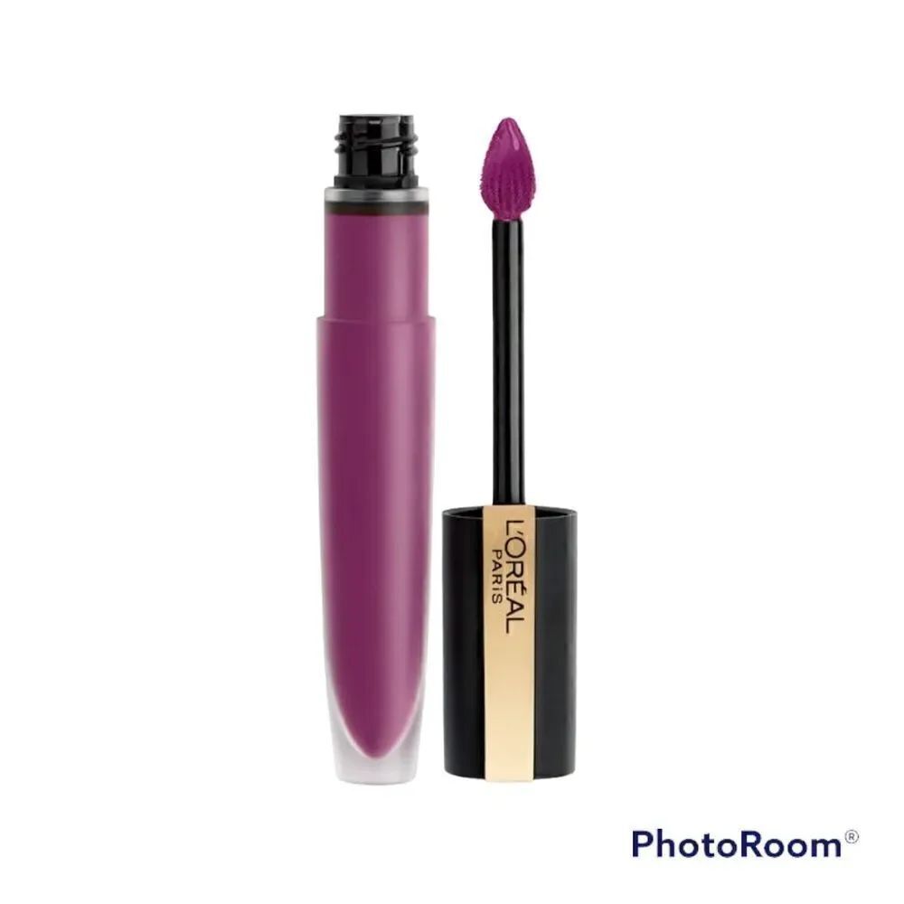 🌼🌼L’Oréal Paris Rogue signature matte lipstick 412 I Rebel. NWOT🌼🌼
